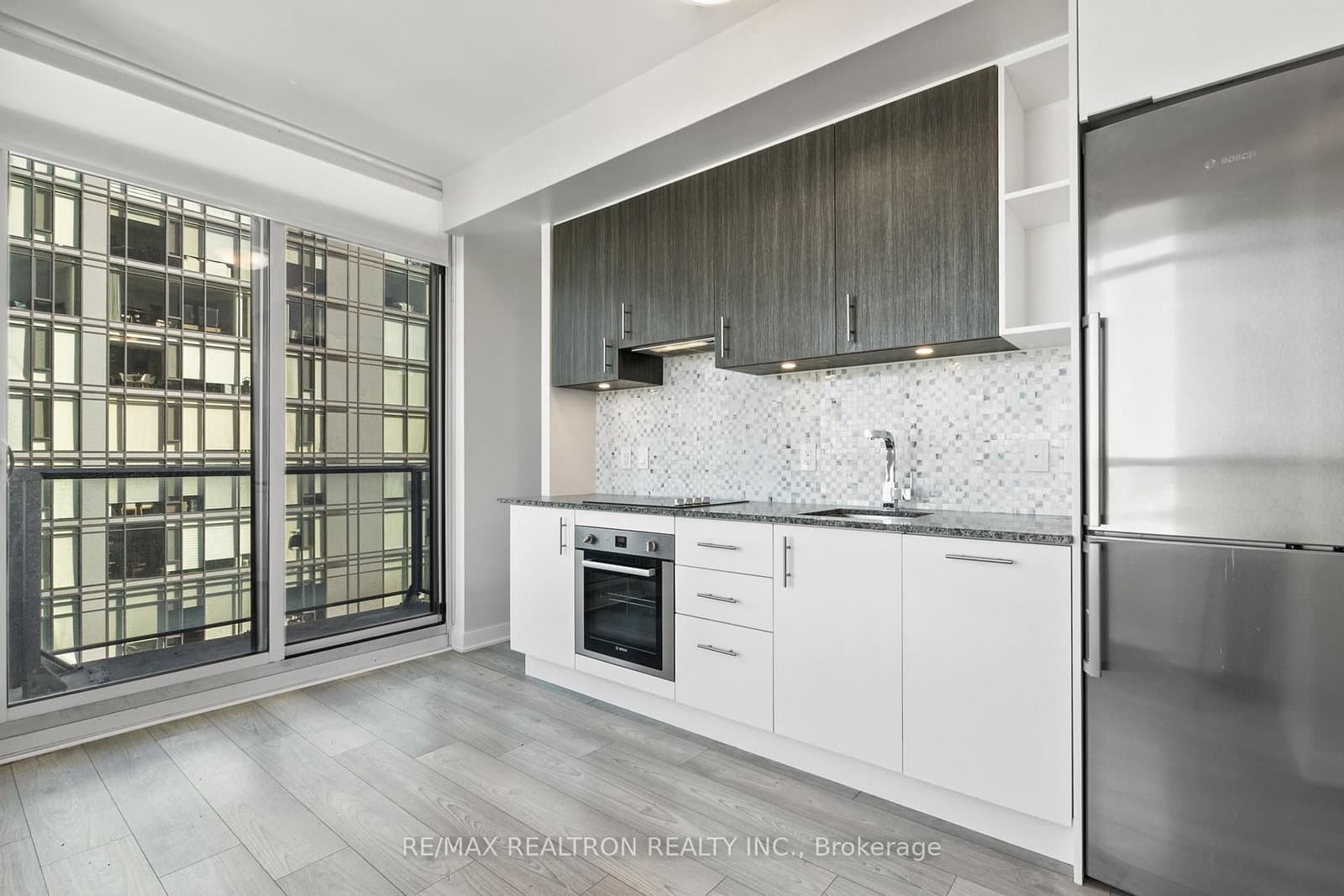 120 Parliament Street, Unit 1805 thumbnail 18