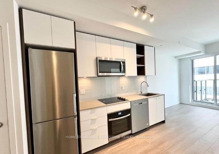 543 Richmond Street W, Unit 933 - Image 1