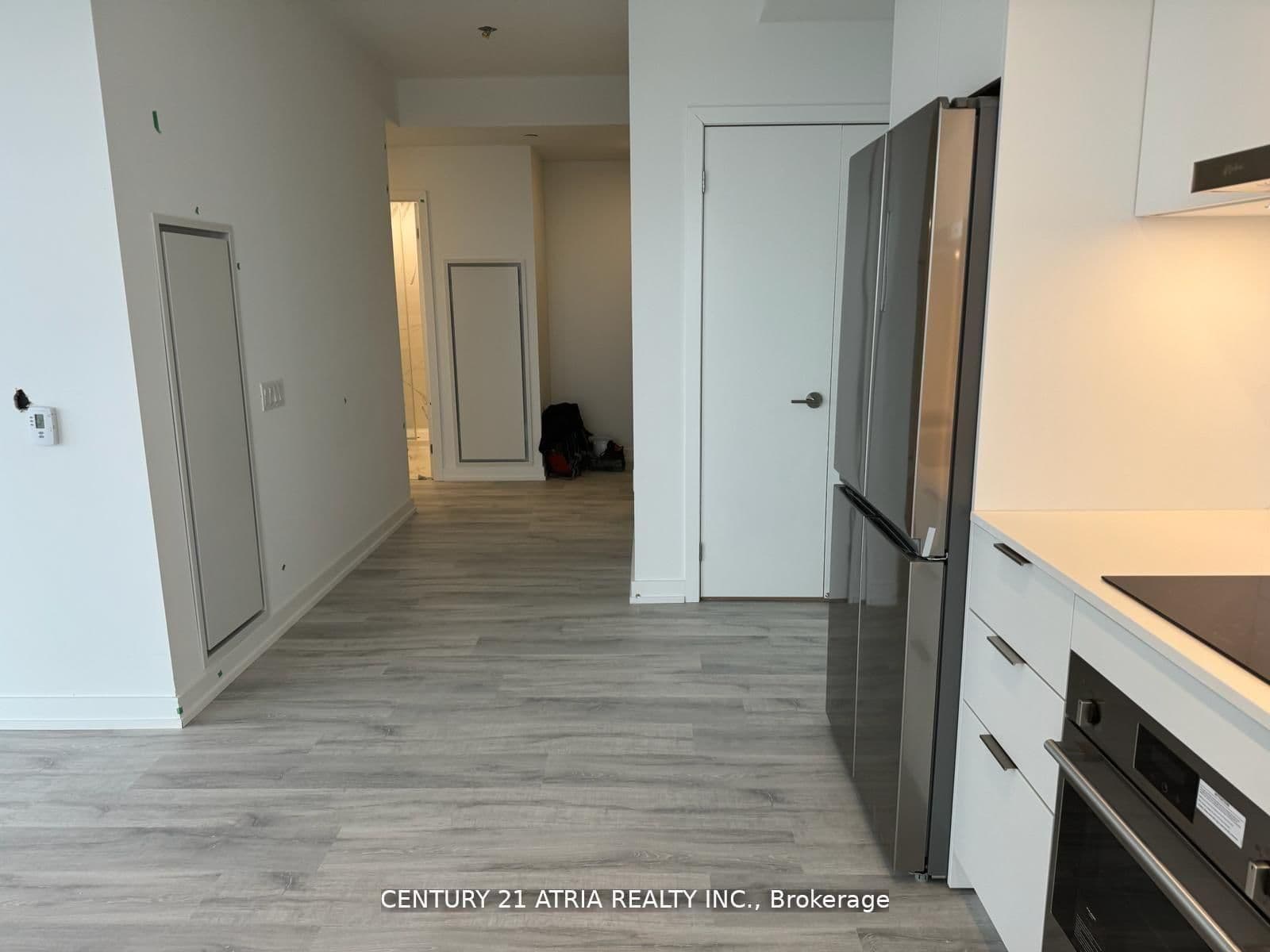 8 Olympic Garden Drive, Unit 2703 thumbnail 6
