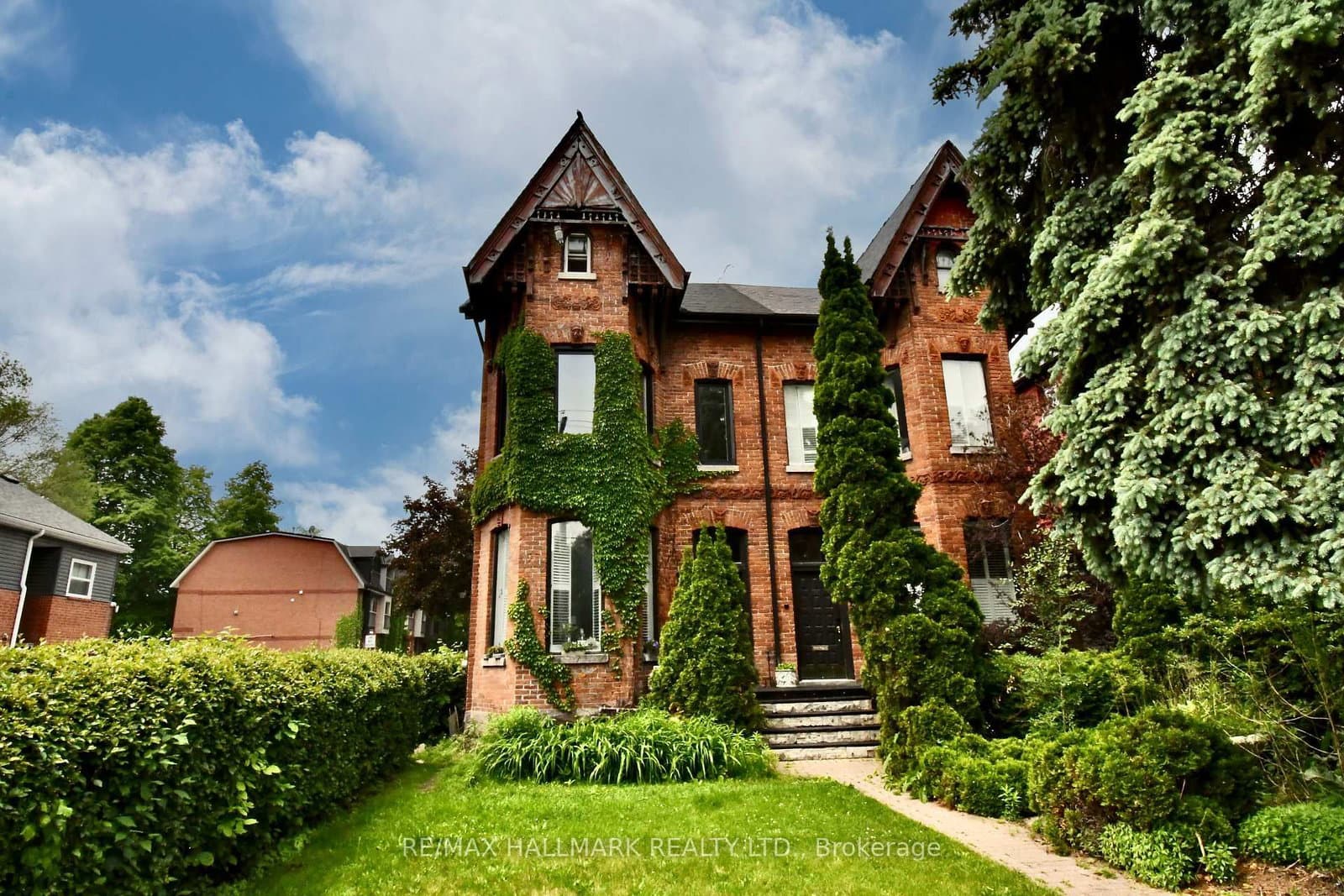 34 River Street - Image 1