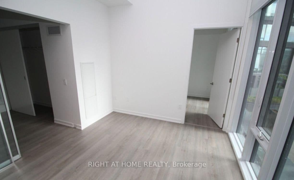 50 Power Street, Unit 523 thumbnail 11