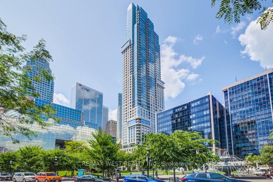 #1502 - 88 Scott Street