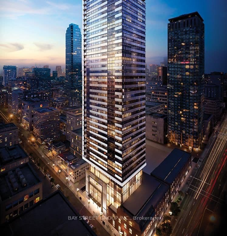 8 Cumberland Street, Unit 3907
