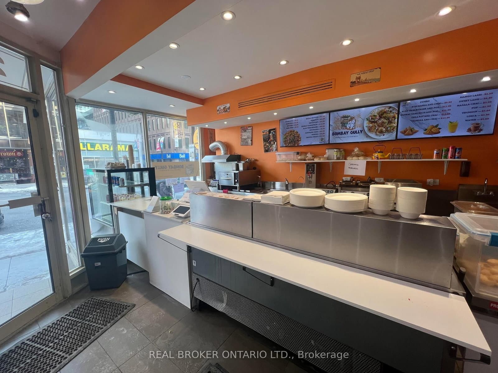 2350 Yonge Street - Image 1