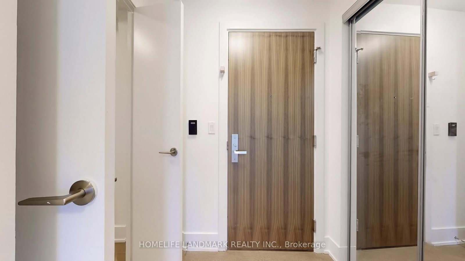 200 Bloor Street W, Unit 2305 thumbnail 29