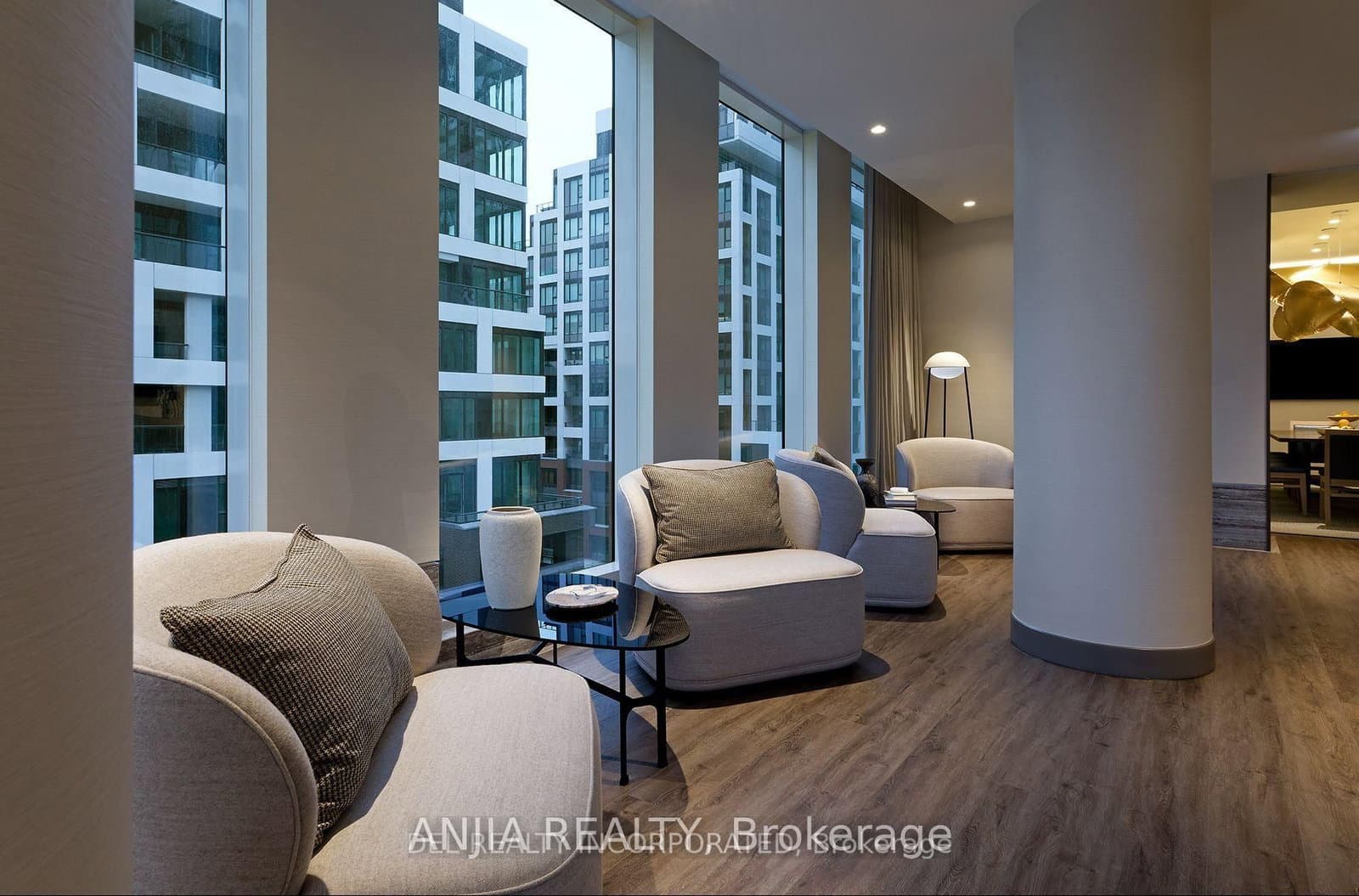 480 Front Street W, Unit 1011 thumbnail 4