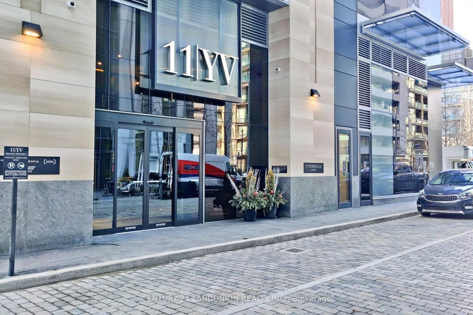11 Yorkville Avenue, Unit PH1