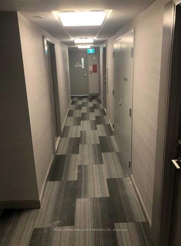 181 Dundas Street E, Unit 3010 thumbnail 5