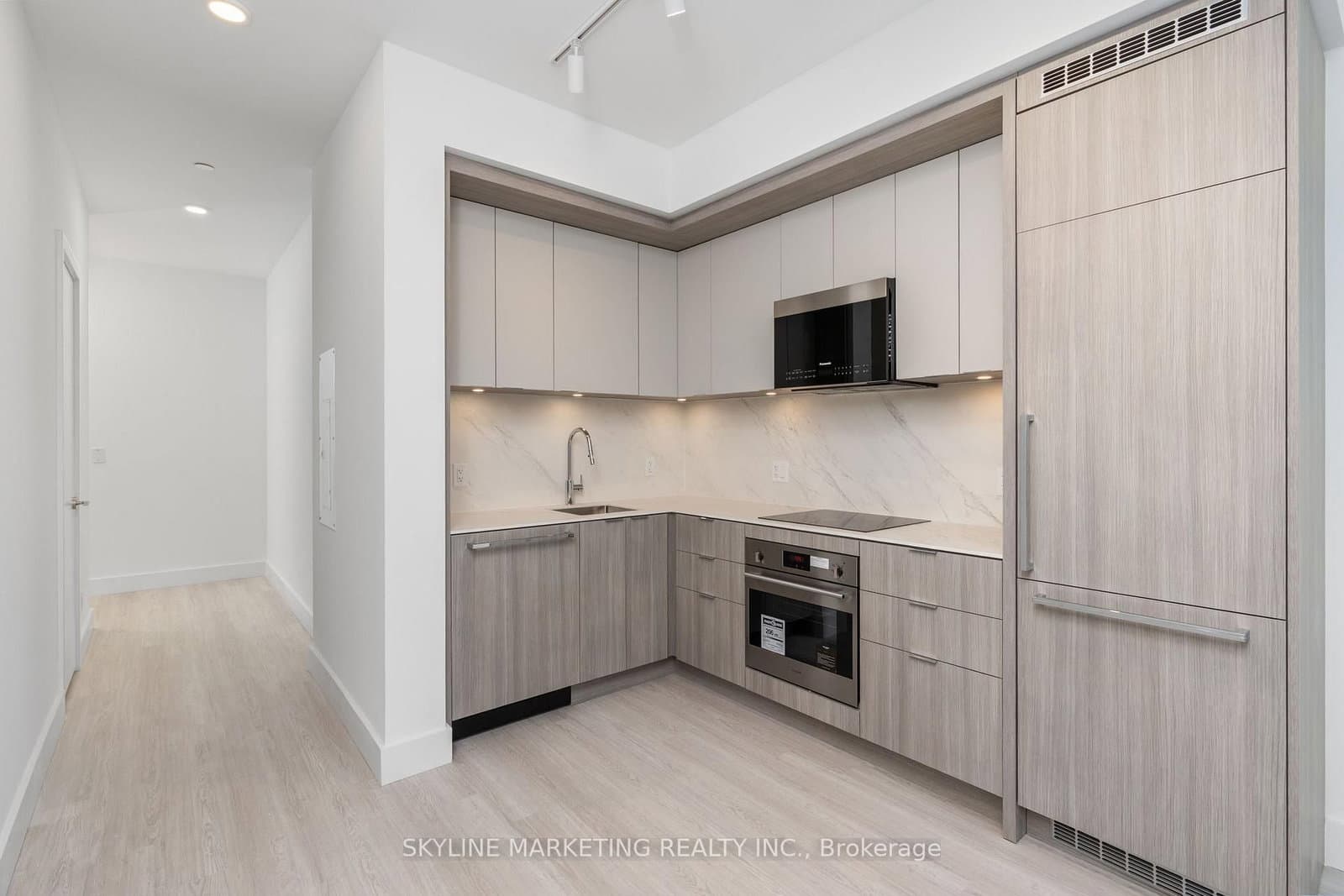 6 Greenbriar Road, Unit 210 - Image 1