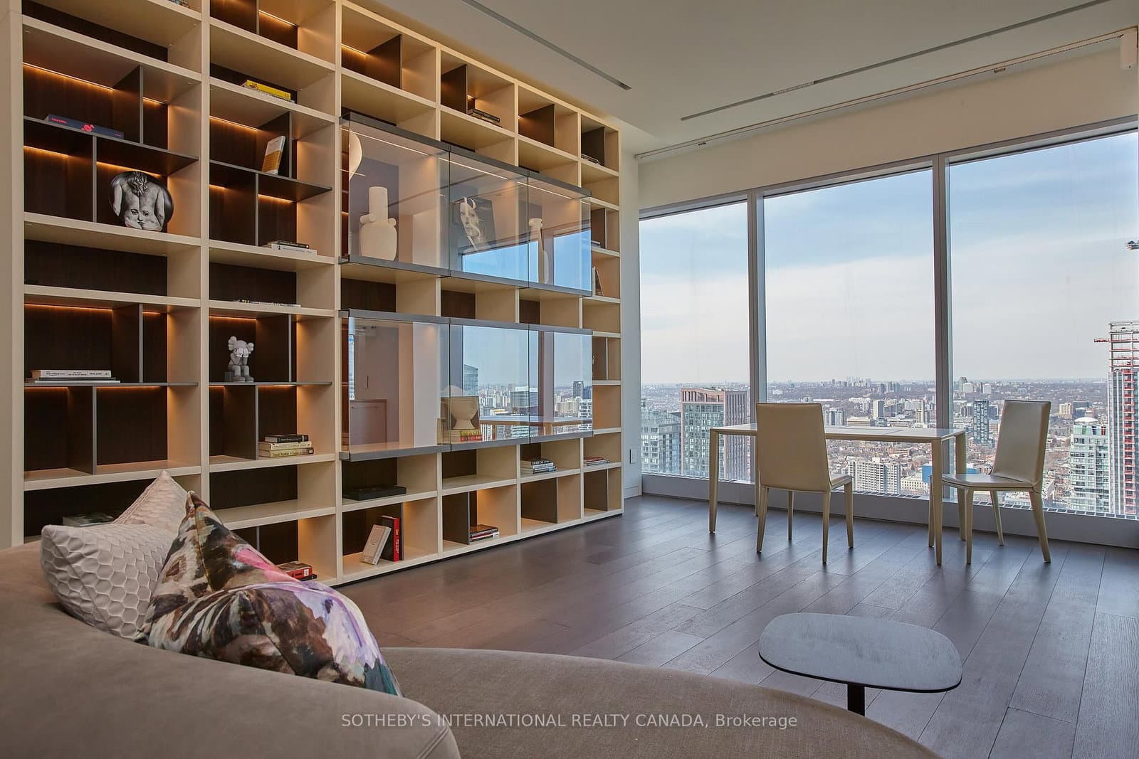 183 Wellington Street W, Unit 4602/03 thumbnail 14