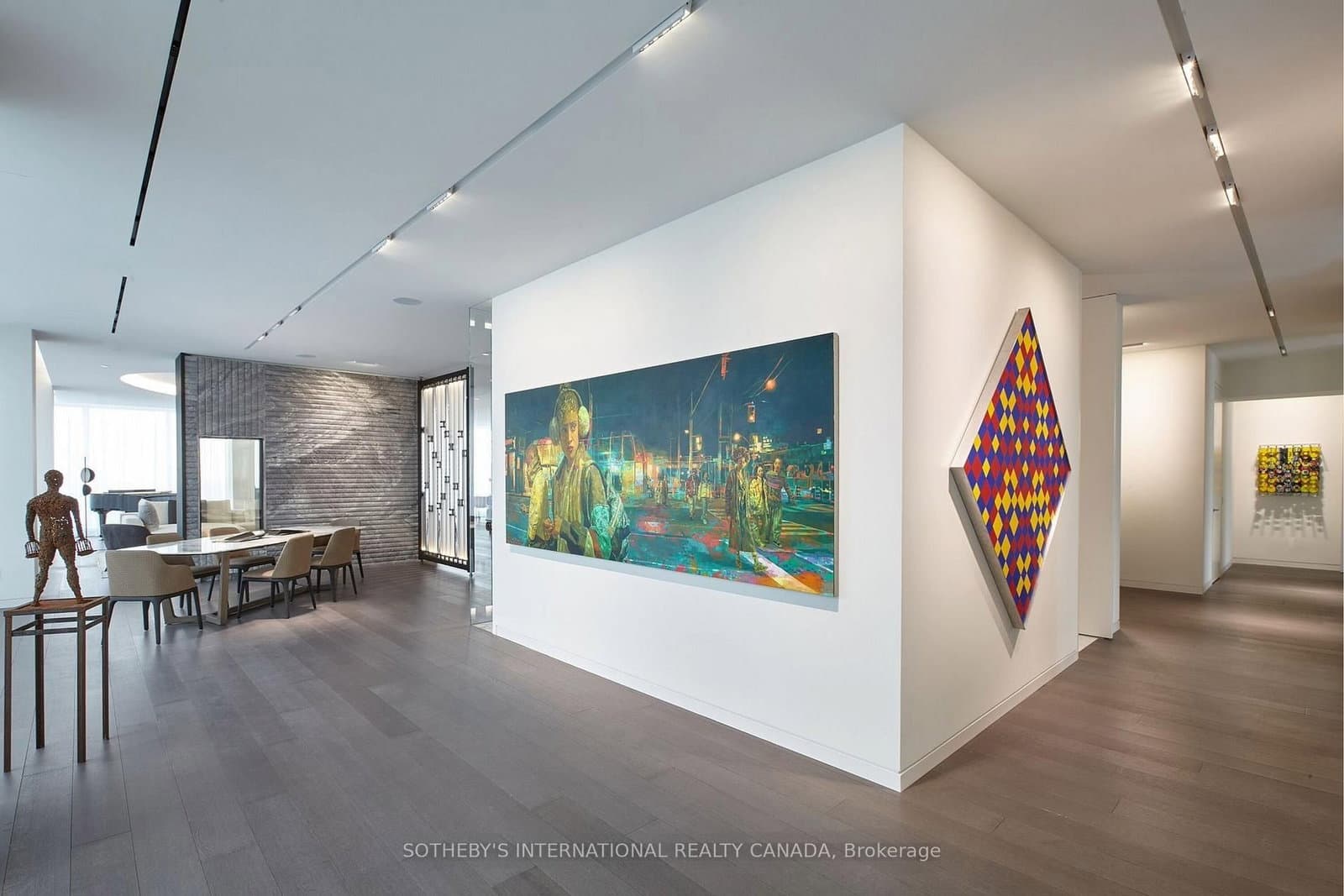 183 Wellington Street W, Unit 4602/03 thumbnail 25