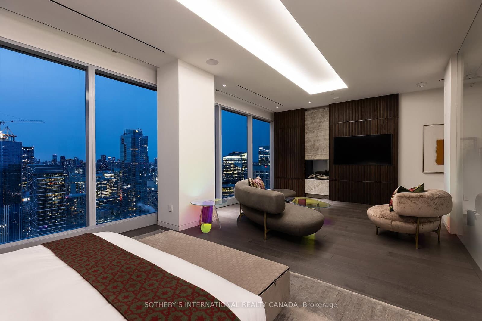 183 Wellington Street W, Unit 4602/03 thumbnail 7