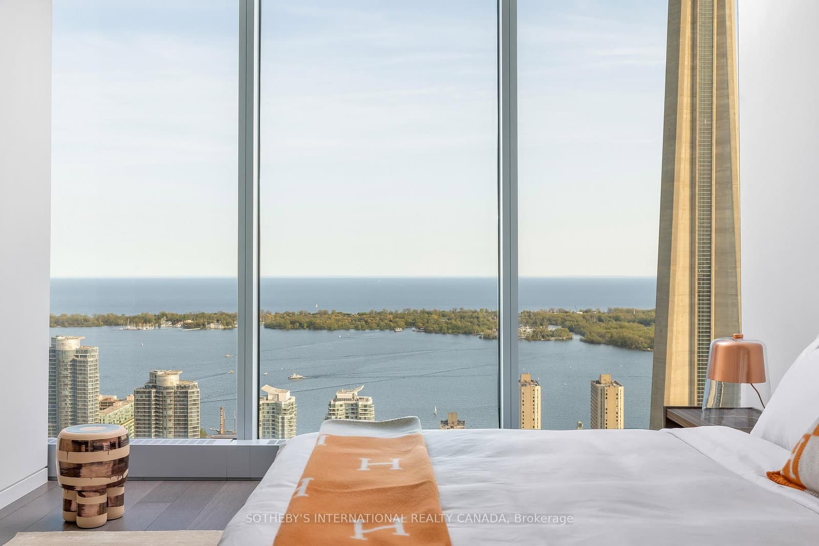 183 Wellington Street W, Unit 4602/03 thumbnail 9