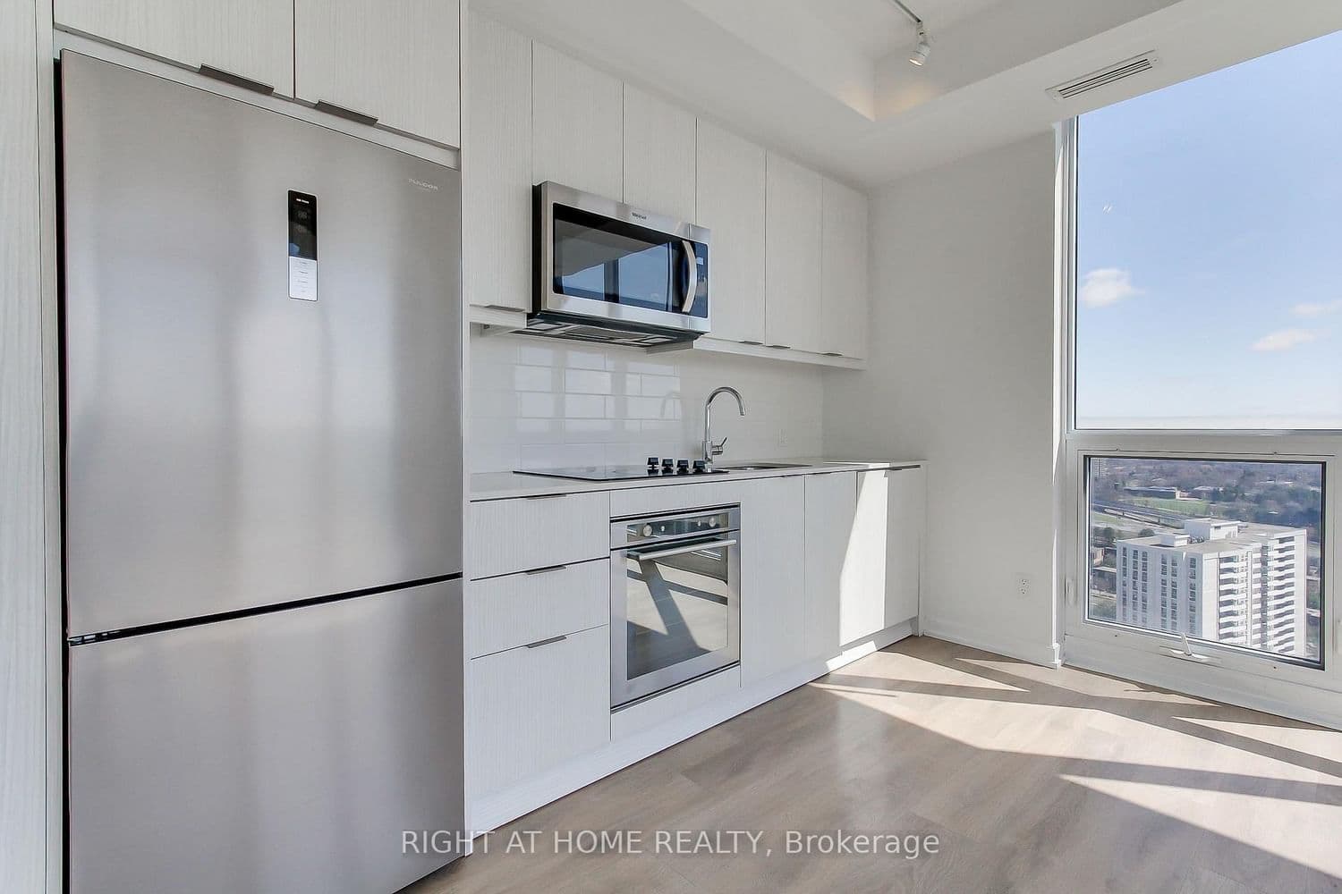 38 Forest Manor Road, Unit 2407 thumbnail 13
