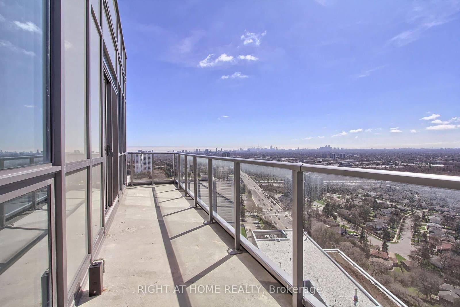 38 Forest Manor Road, Unit 2407 thumbnail 27