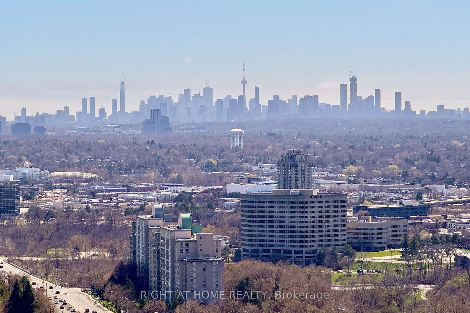 38 Forest Manor Road, Unit 2407 thumbnail 33