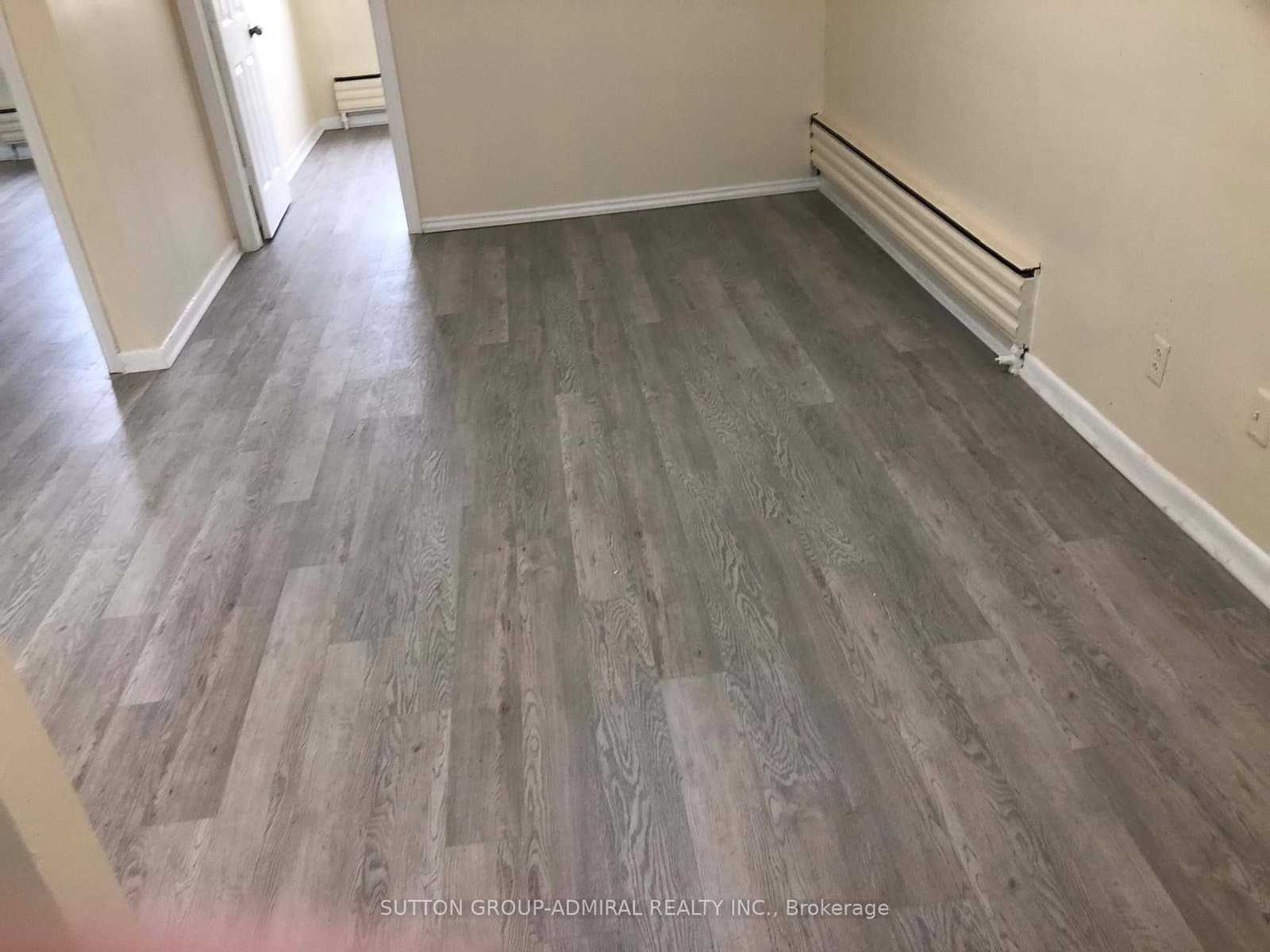 2839 Bathurst Street, Unit 1 thumbnail 17