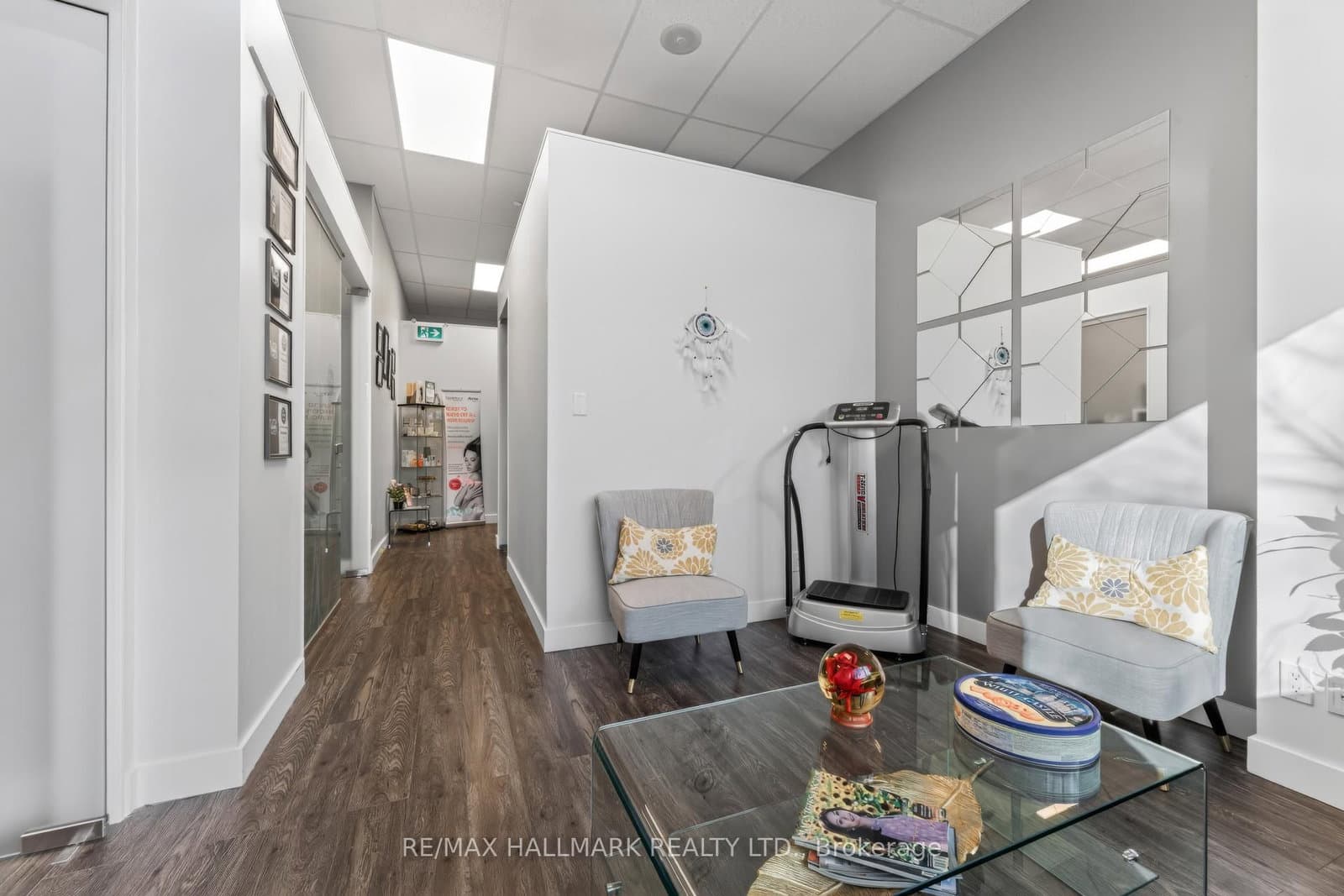 4789 Yonge Street, Unit 311 thumbnail 19