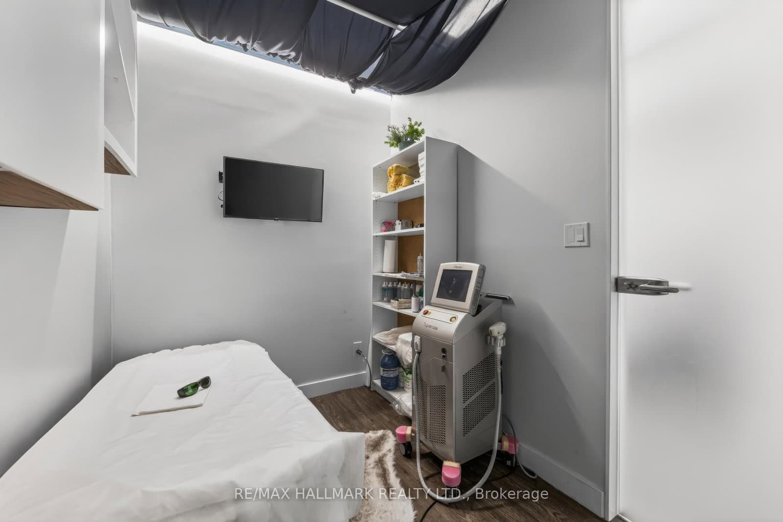 4789 Yonge Street, Unit 311 thumbnail 22
