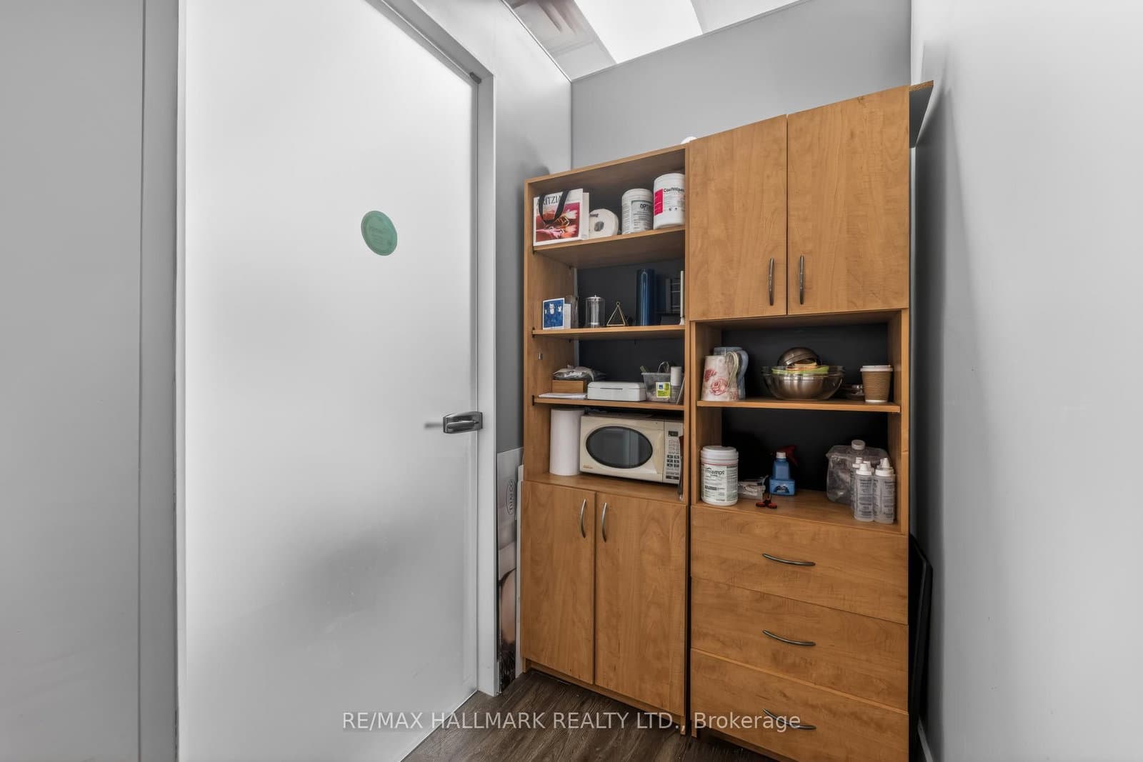 4789 Yonge Street, Unit 311 thumbnail 29
