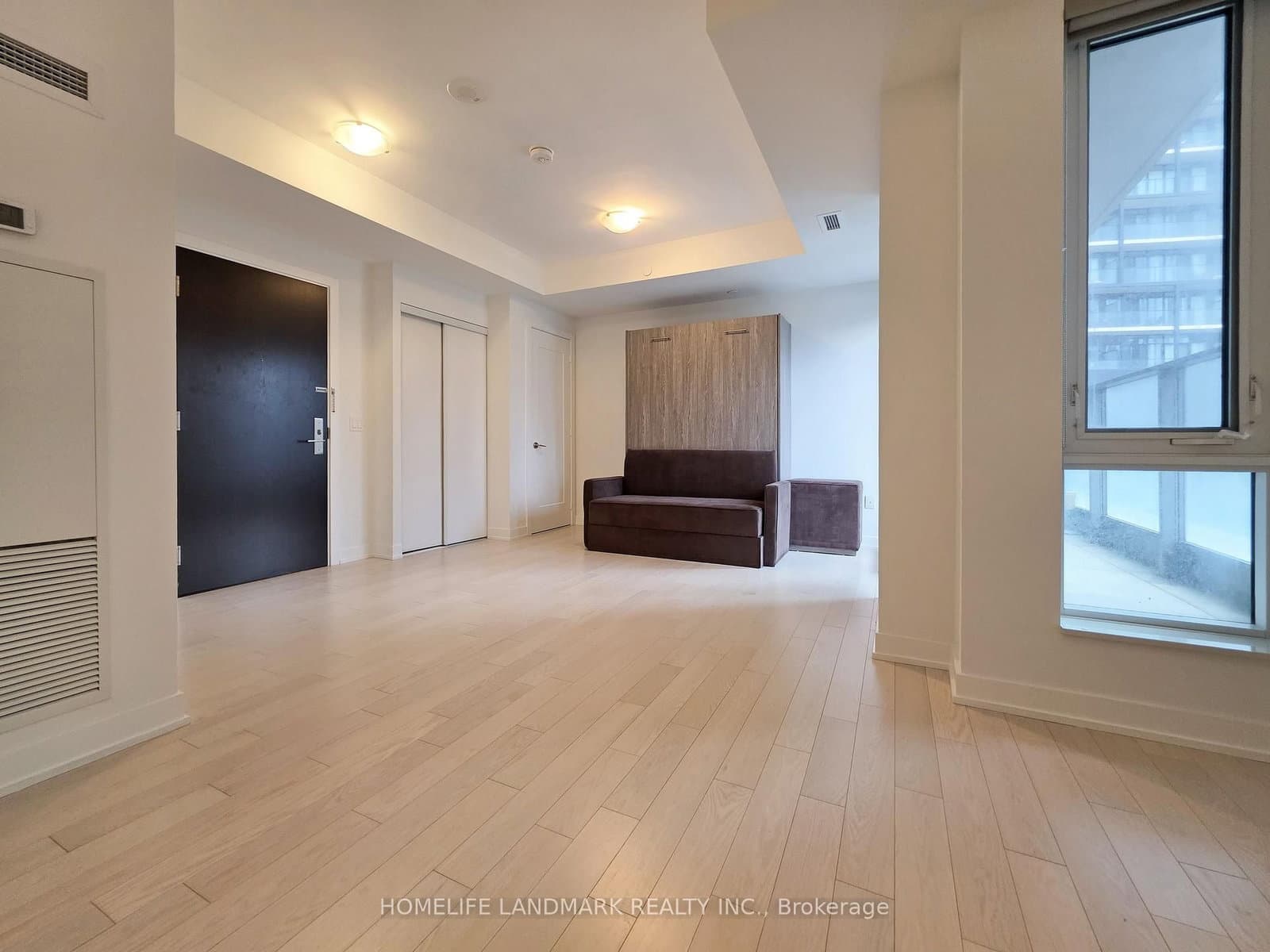 330 Richmond Street W, Unit 605 thumbnail 3