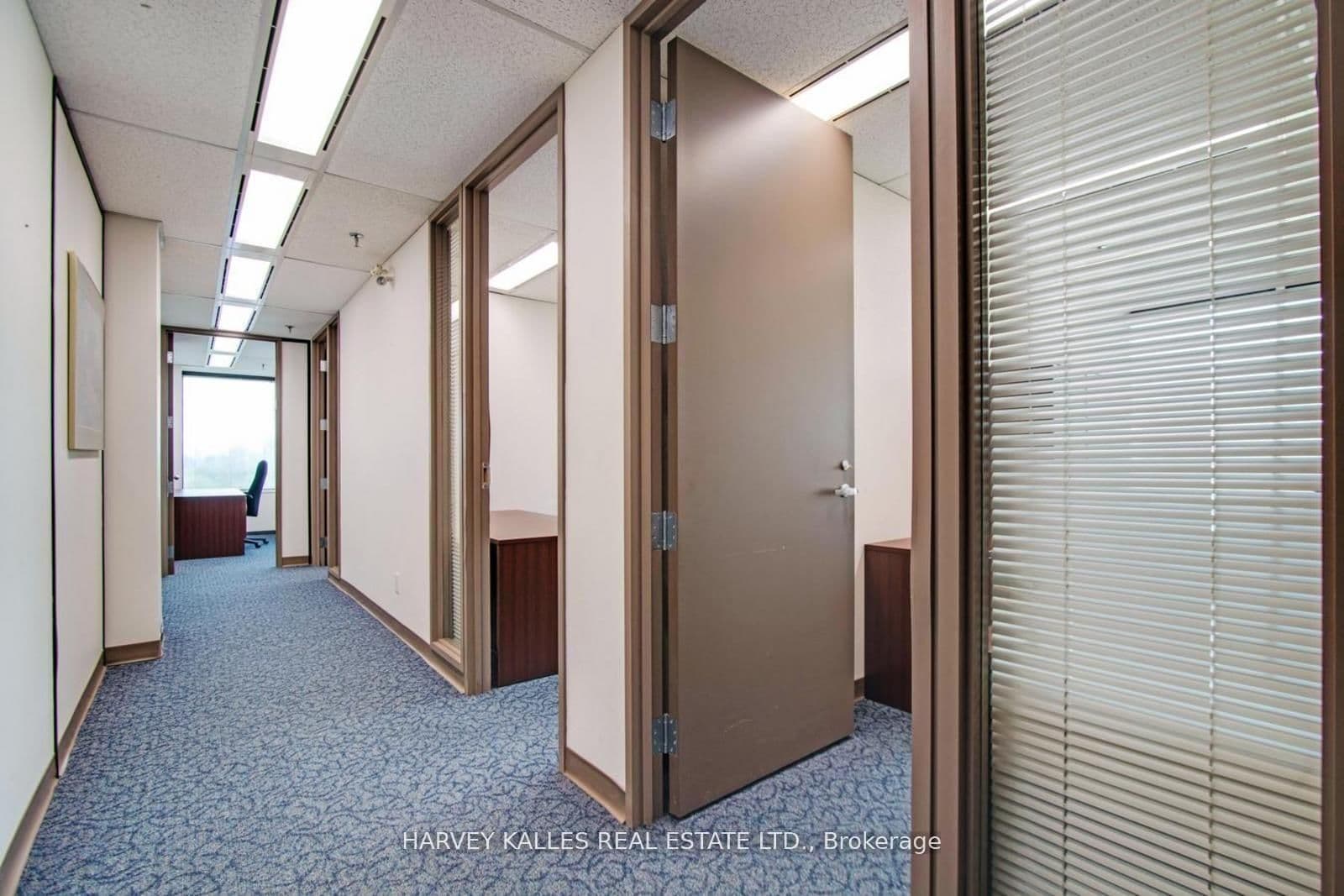 45 Sheppard Avenue E, Unit 910 thumbnail 12