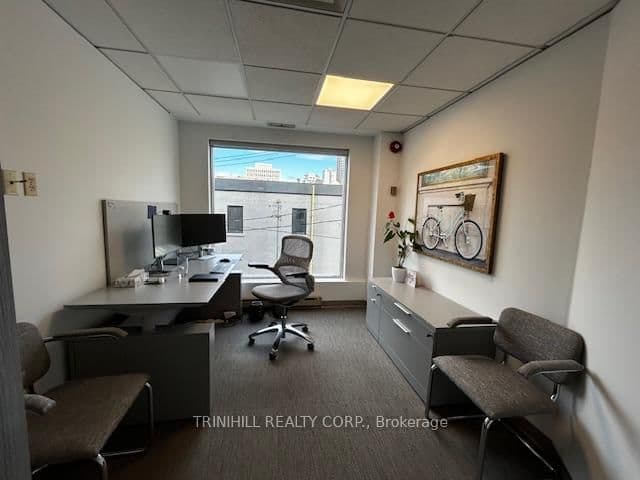 1220 Yonge Street, Unit 201 thumbnail 7