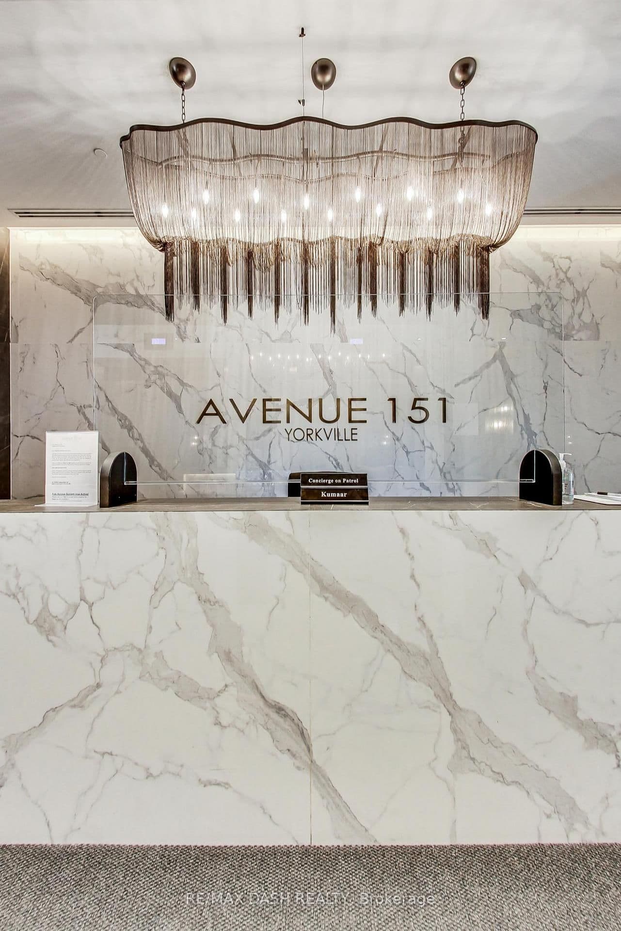 151 AVENUE Road, Unit 602 thumbnail 2