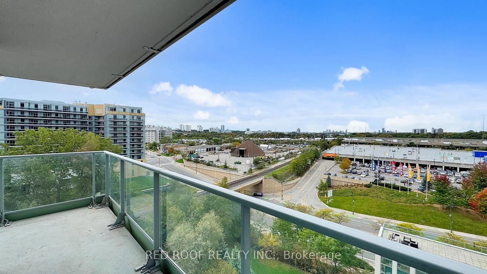 33 Singer Court, Unit 711 thumbnail 14