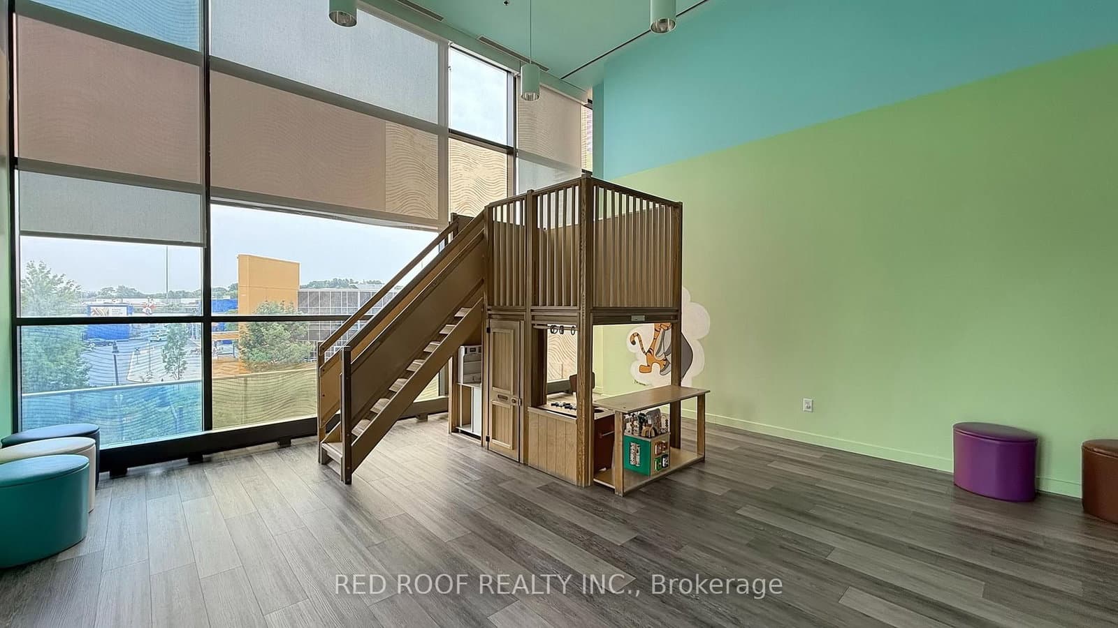 33 Singer Court, Unit 711 thumbnail 18