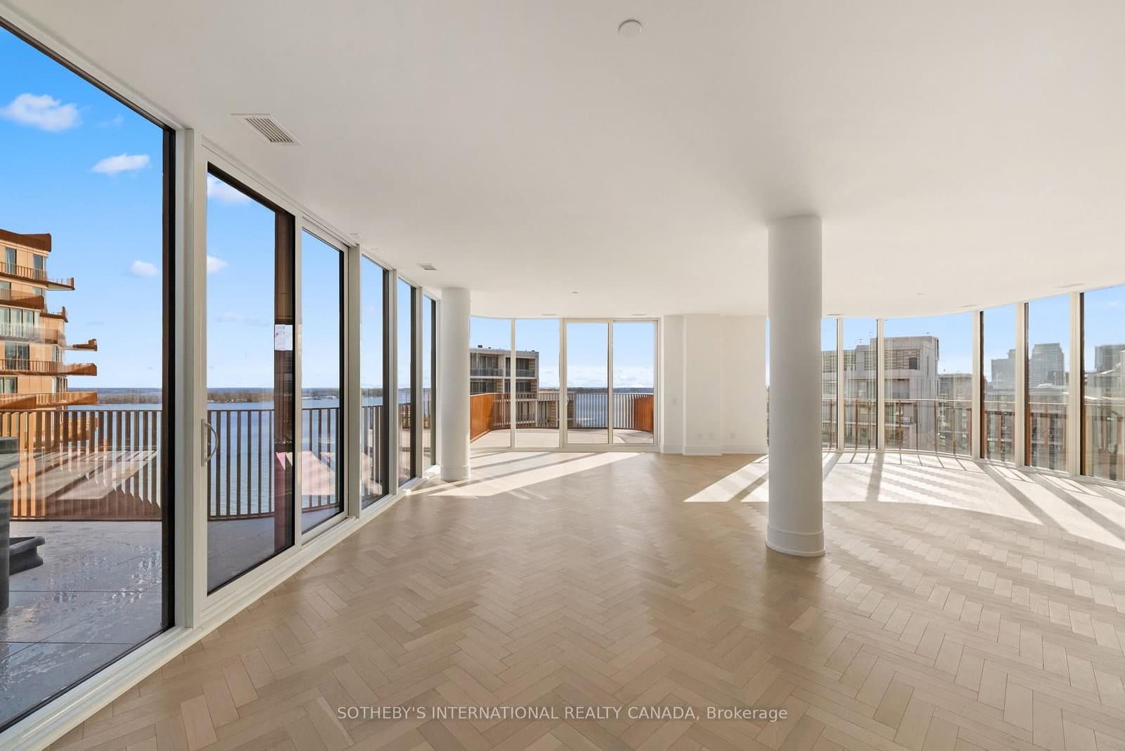 155 Merchants' Wharf, Unit 1322 thumbnail 15