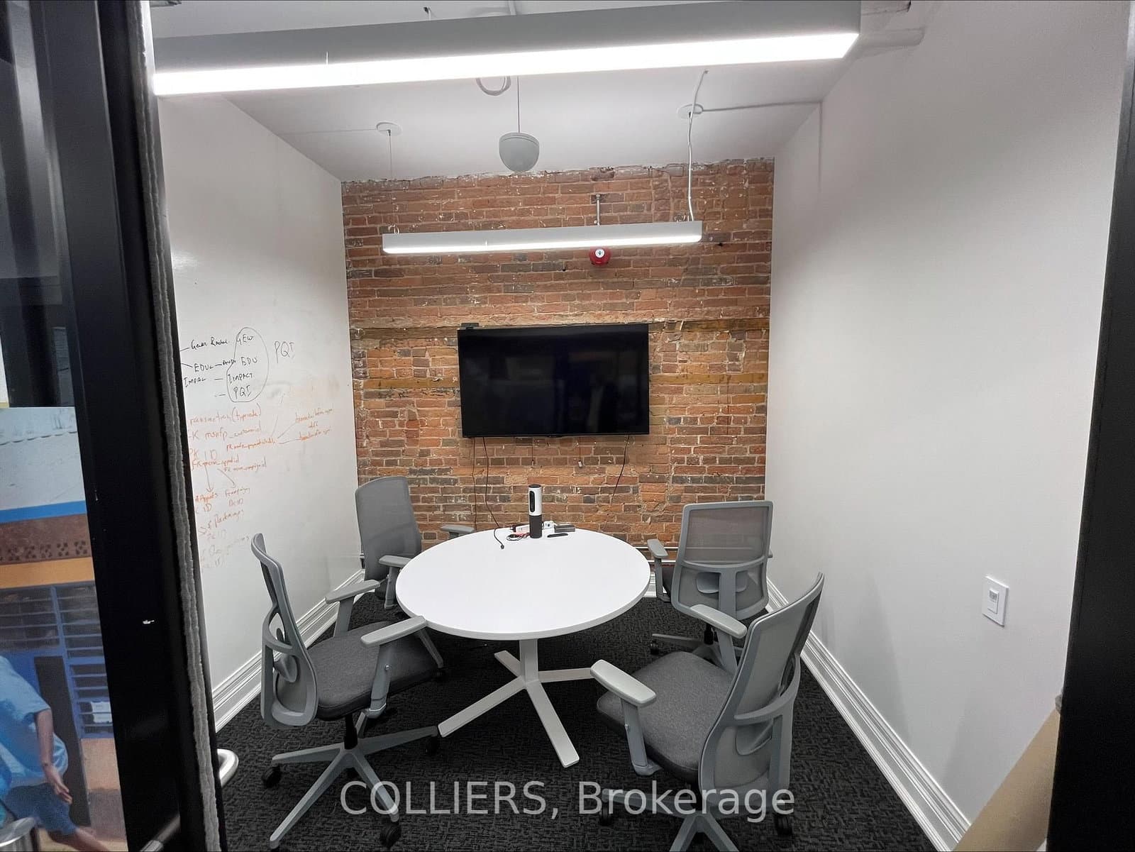 43 Front Street E, Unit 200 thumbnail 3