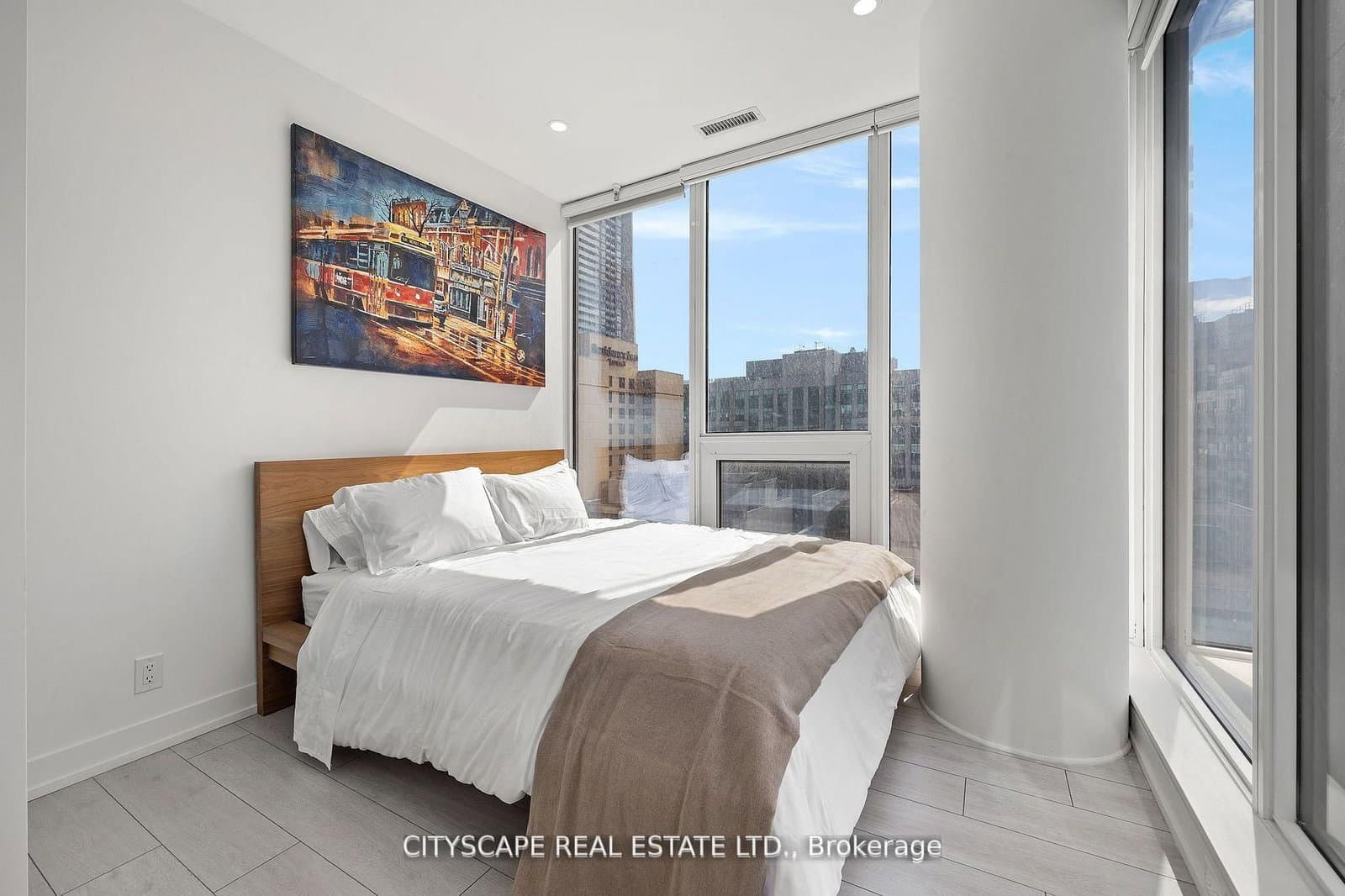 55 Mercer Street S, Unit 1802 thumbnail 10