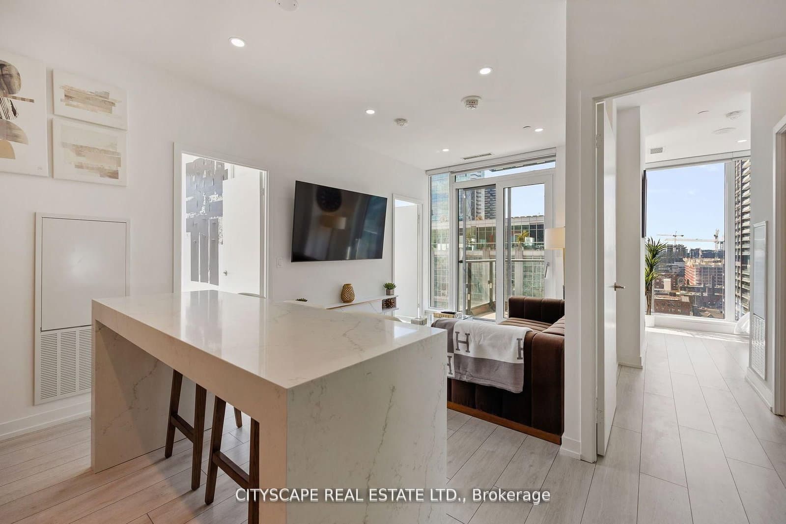 55 Mercer Street S, Unit 1802 thumbnail 23