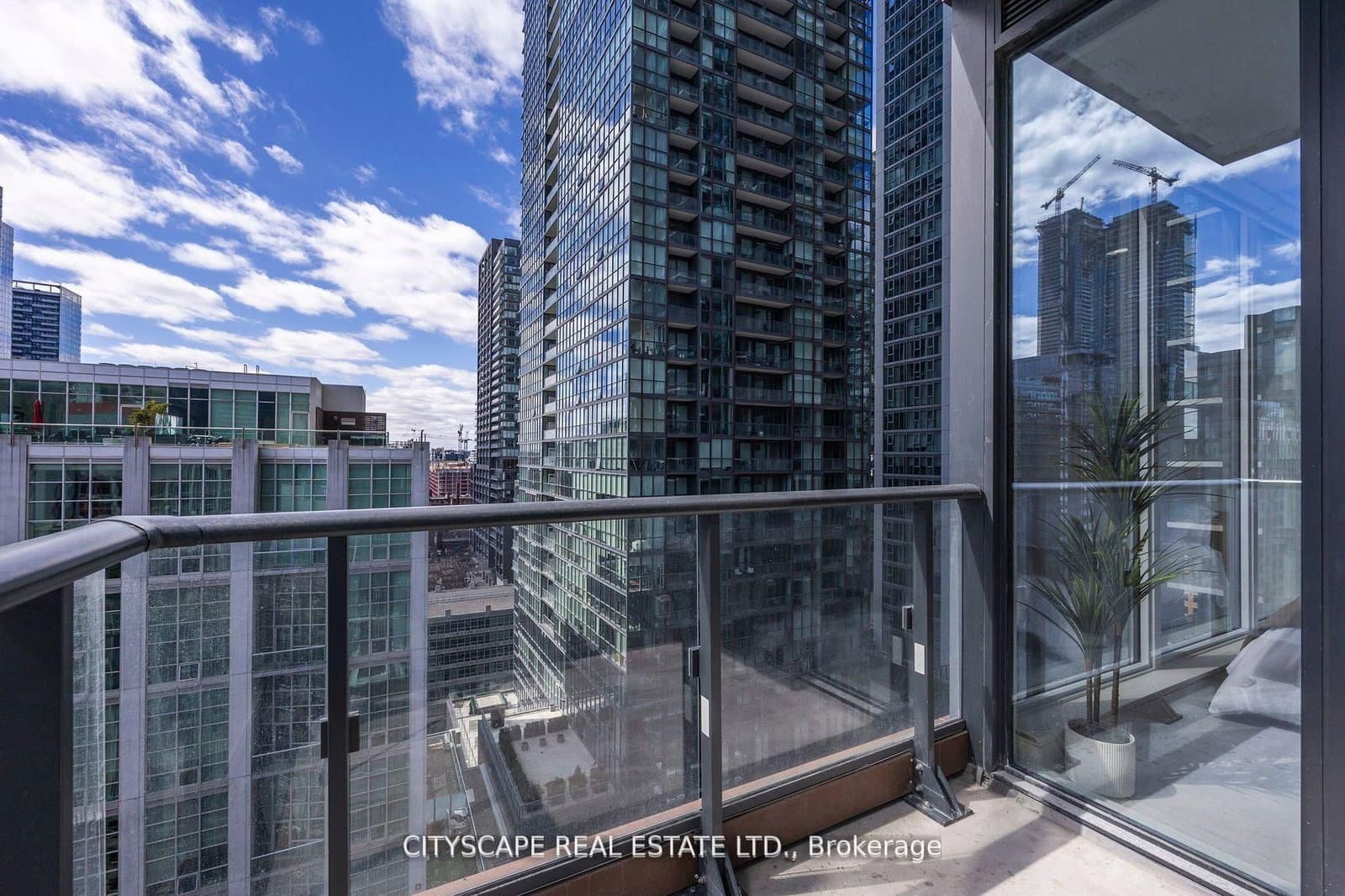 55 Mercer Street S, Unit 1802 thumbnail 28