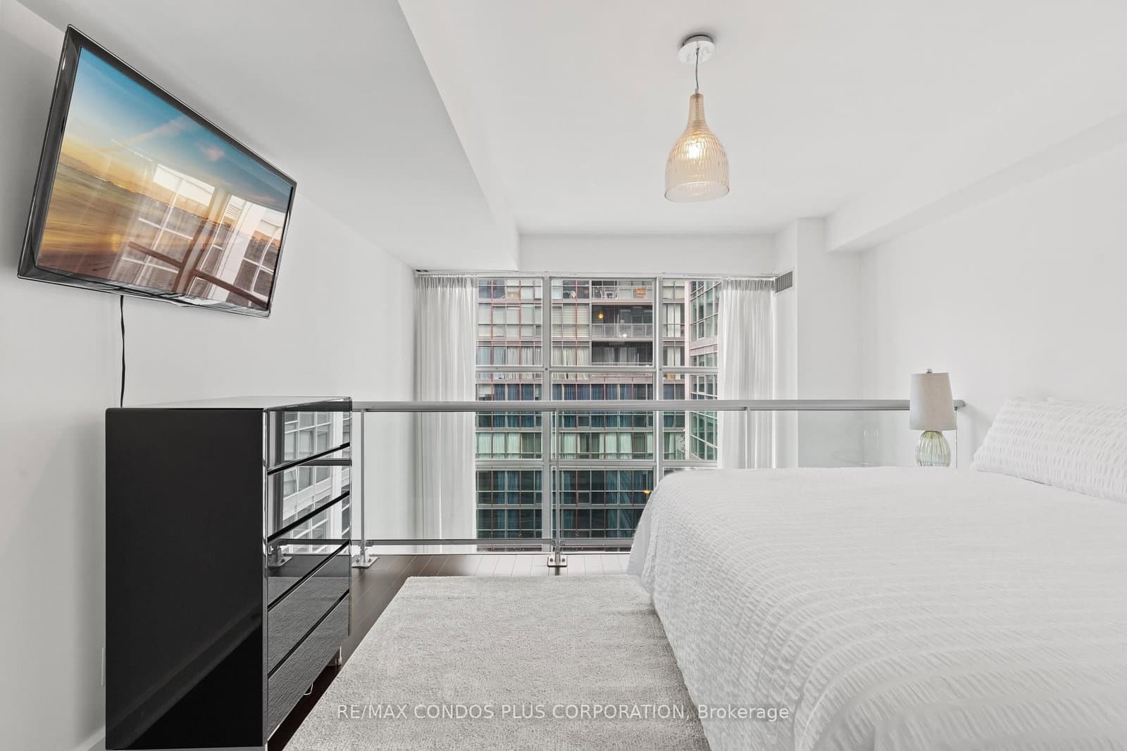 36 Blue Jays Way, Unit 930 thumbnail 13