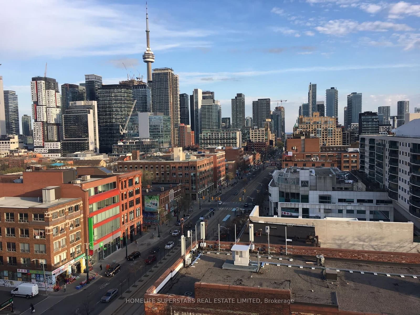 10 Willison Square N, Unit 305 - Image 1