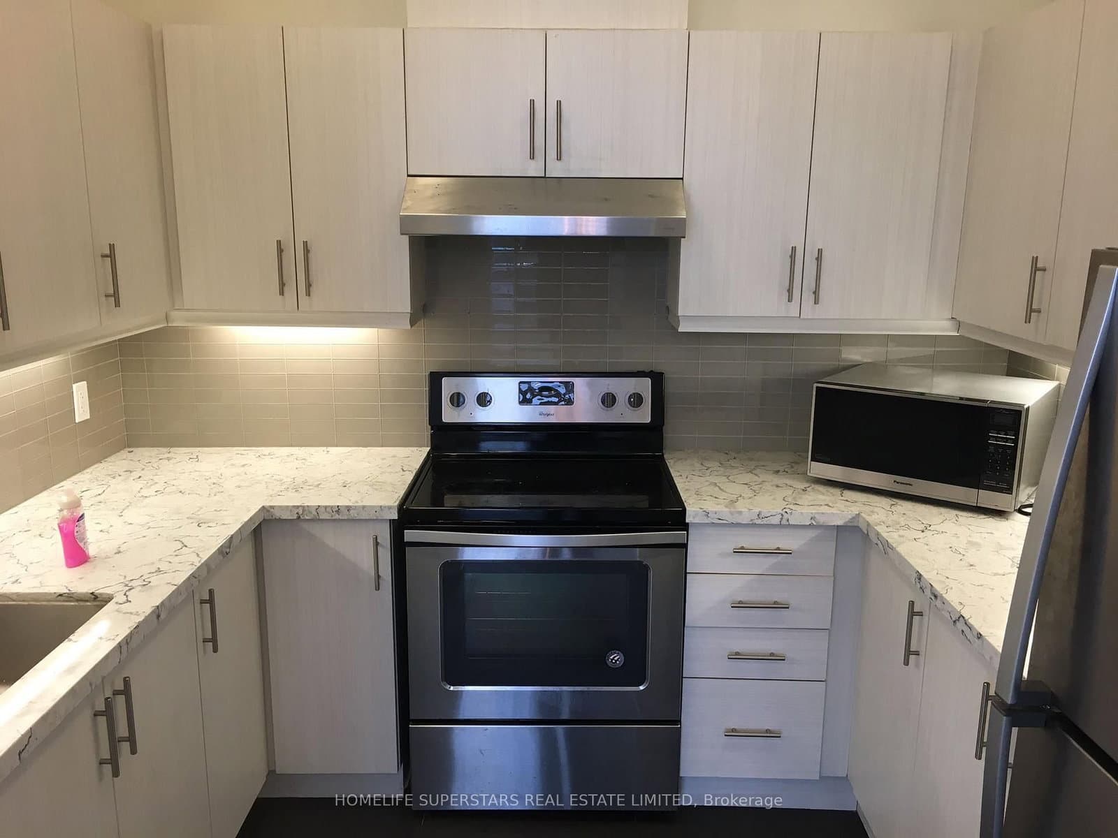 10 Willison Square N, Unit 305 thumbnail 11