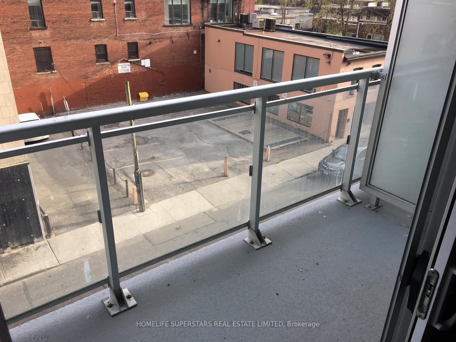 10 Willison Square N, Unit 305 thumbnail 27
