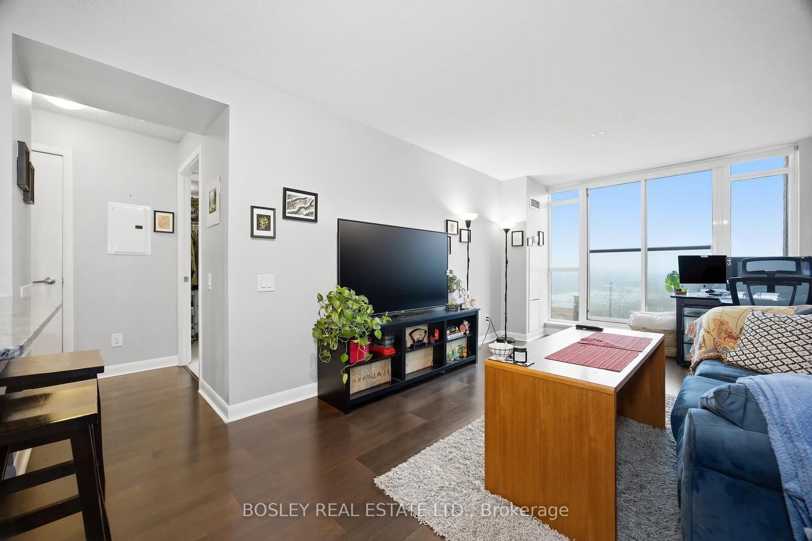 #633 - 525 Wilson Avenue