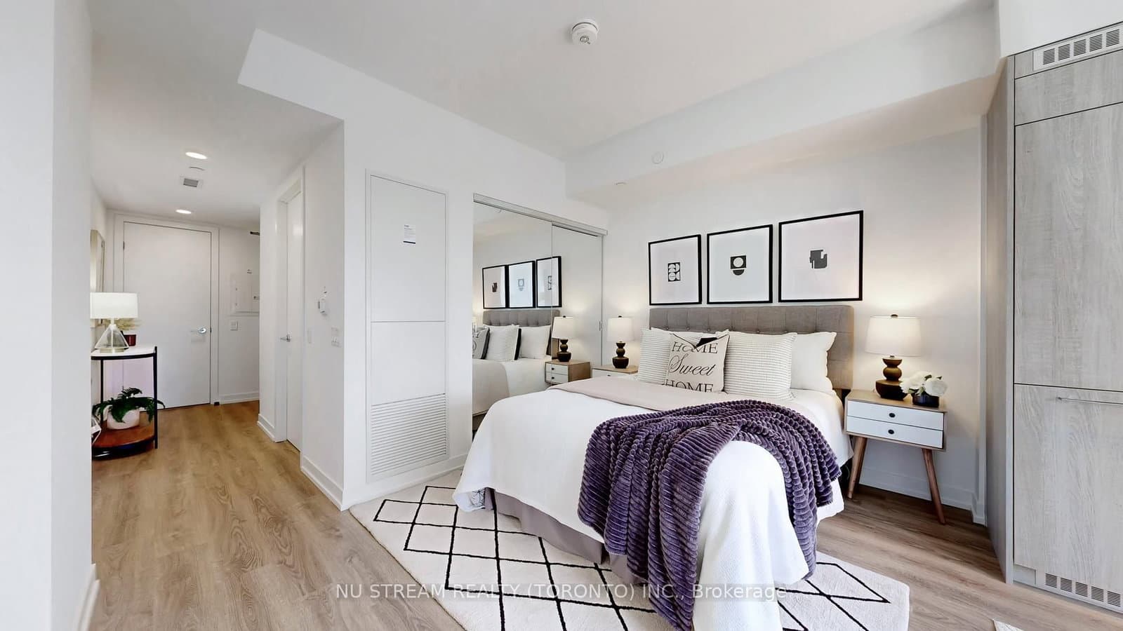 771 Yonge Street, Unit 2011 thumbnail 29