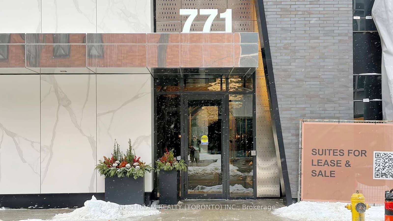 771 Yonge Street, Unit 2011 thumbnail 5