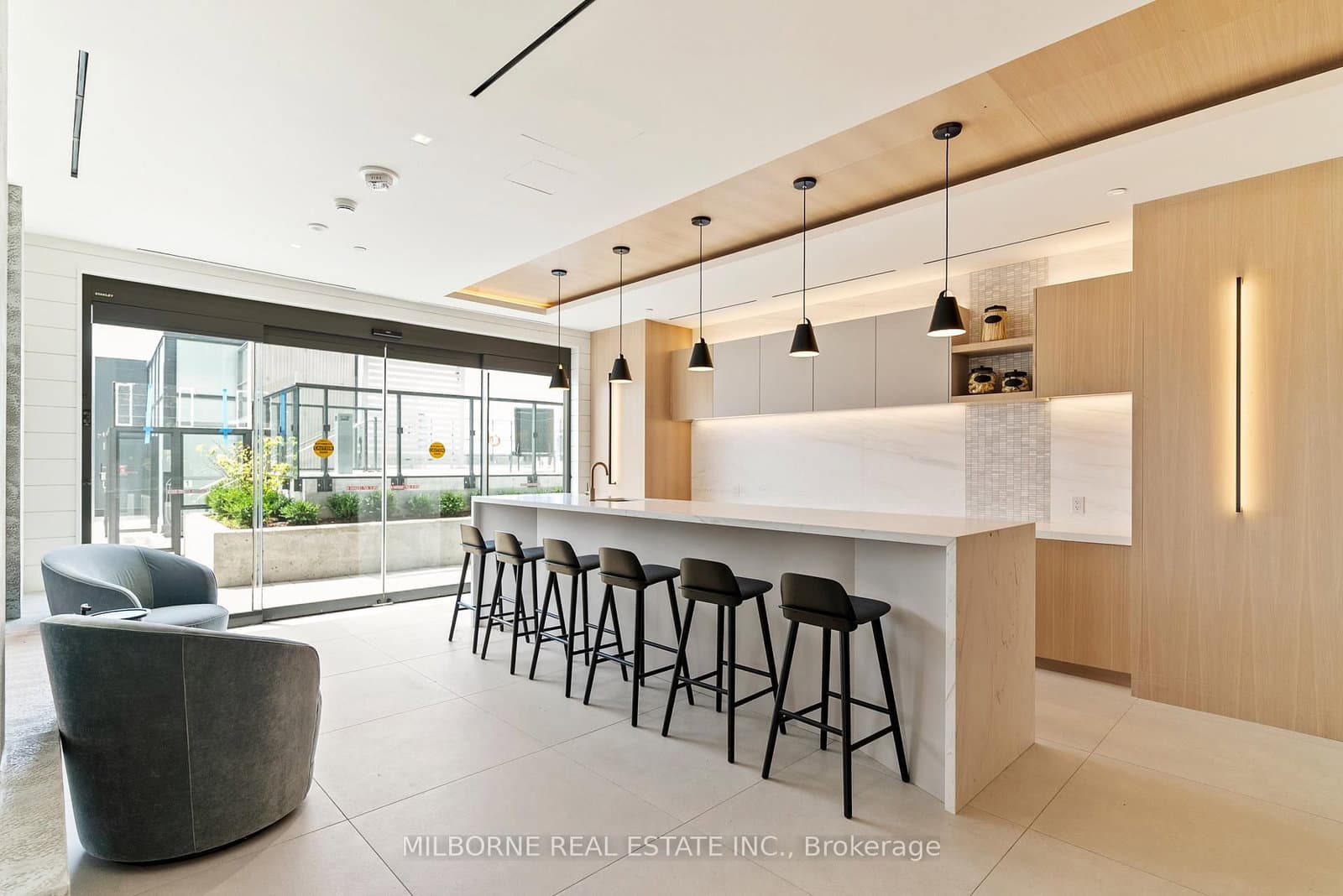 5 Defries Street, Unit 101 thumbnail 24