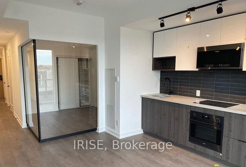 5 DEFRIES Street, Unit 506 thumbnail 3