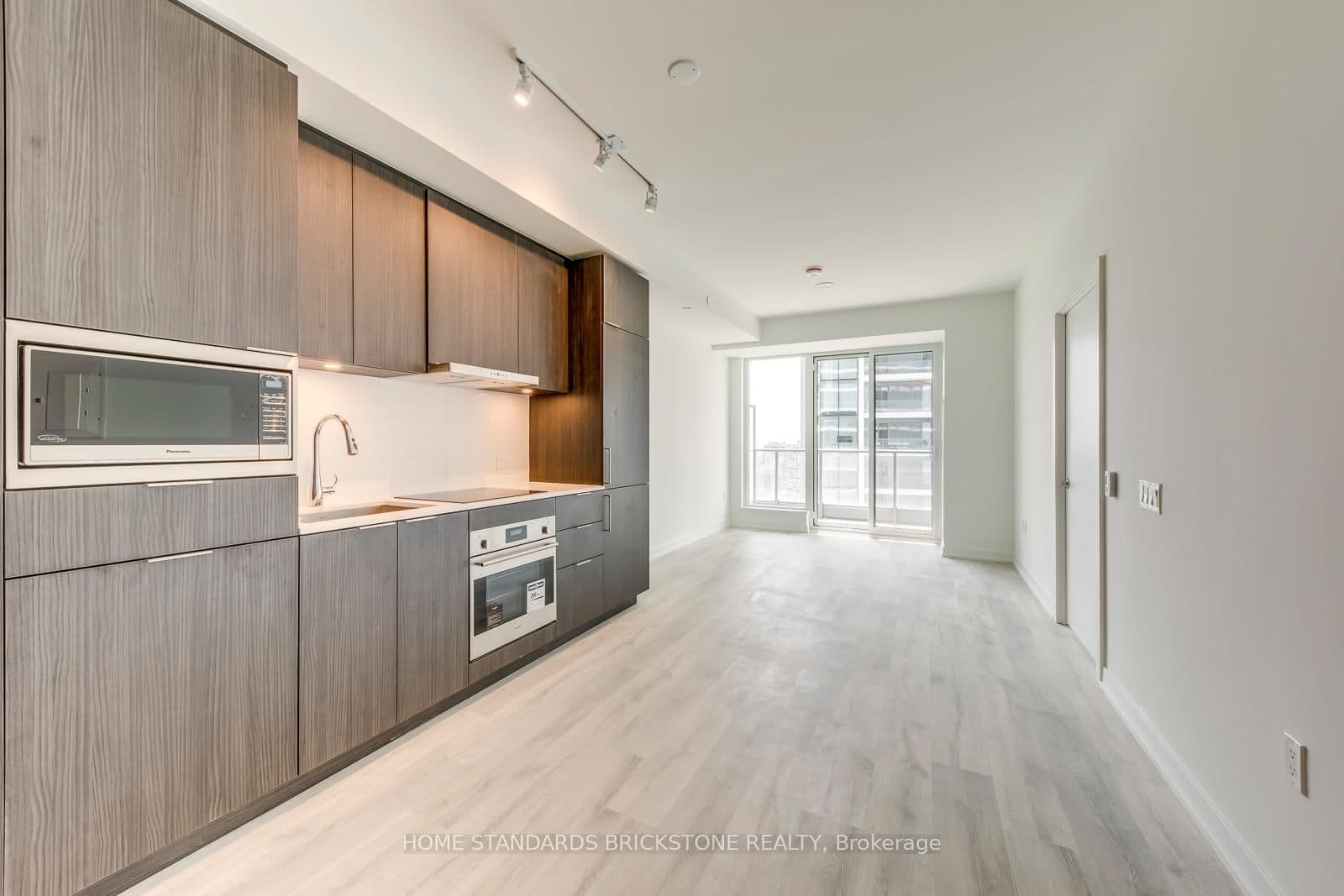 7 Golden Lion Heights, Unit N2406 thumbnail 8