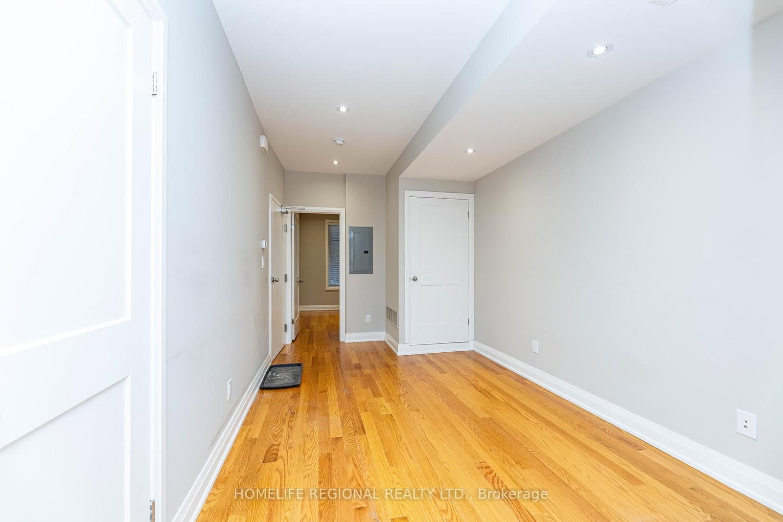 204 Roxton Road thumbnail 6