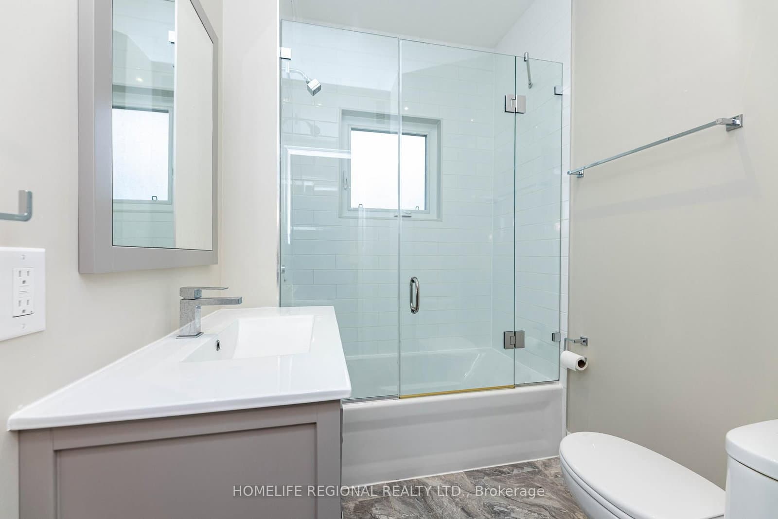 204 Roxton Road thumbnail 9
