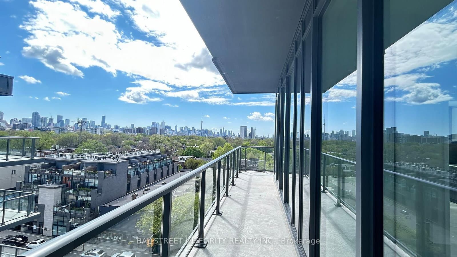 500 DUPONT Street, Unit 703 thumbnail 9