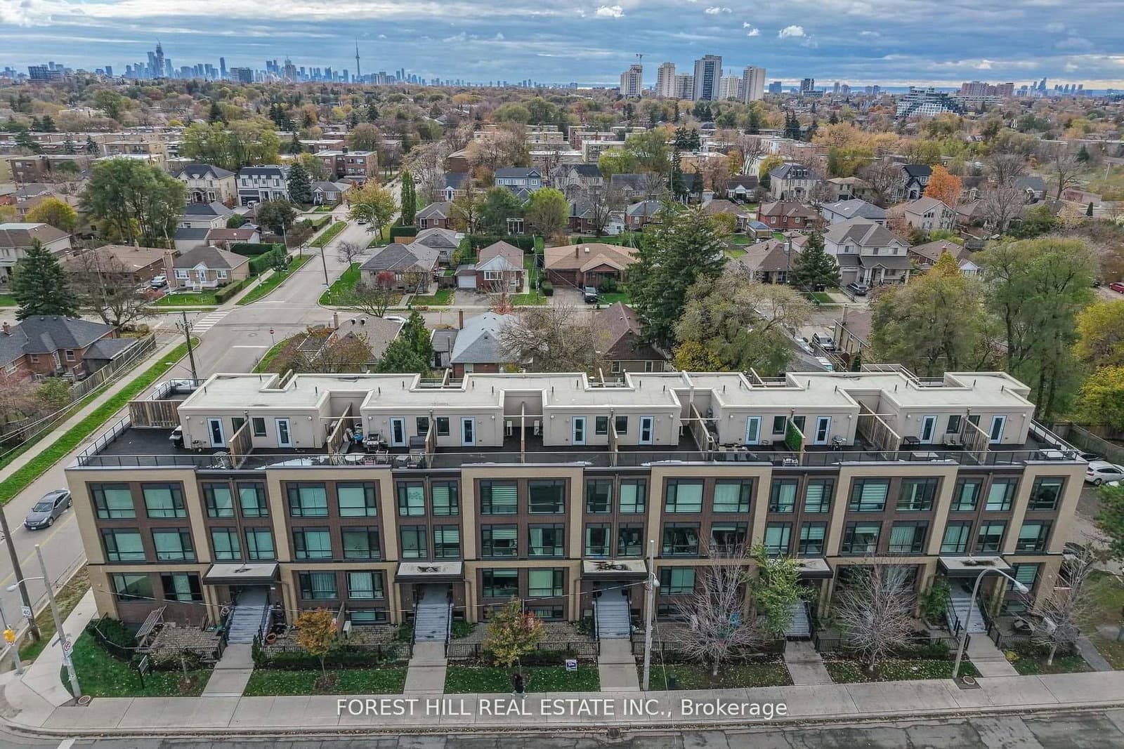 639 Lawrence Avenue W, Unit 318
