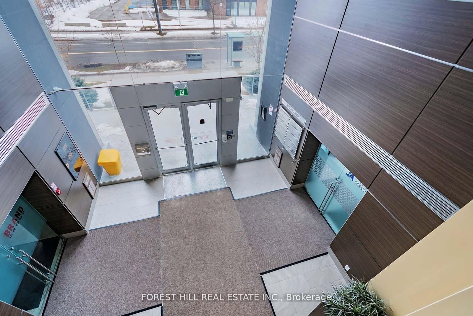 23 Lesmill Road, Unit 200 thumbnail 5